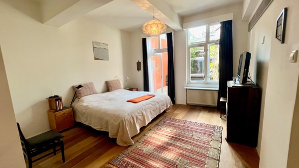 Medium property photo - Lange Beestenmarkt, 2512 ED The Hague